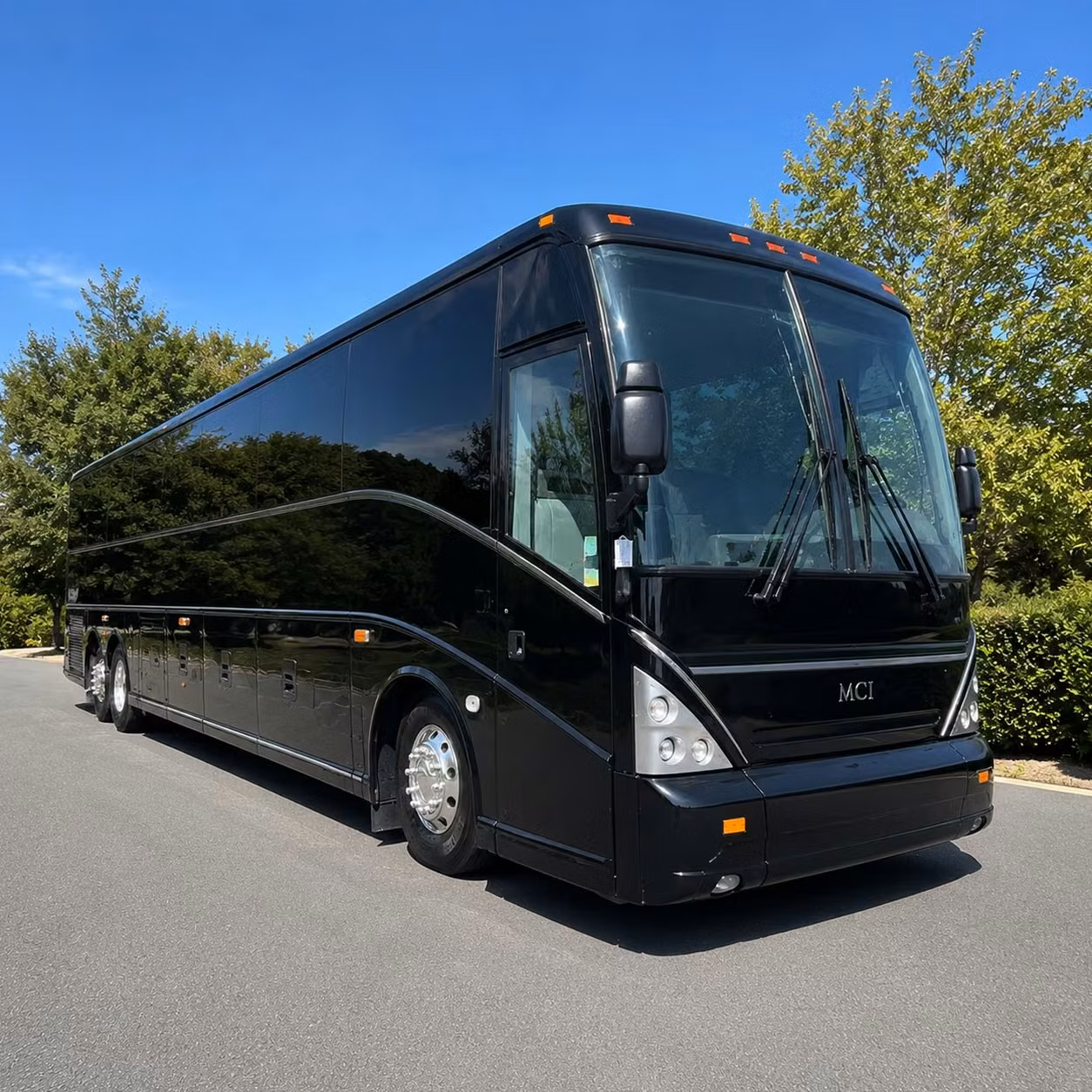 charter bus rentals for field trips to the south florida science center and aquarium