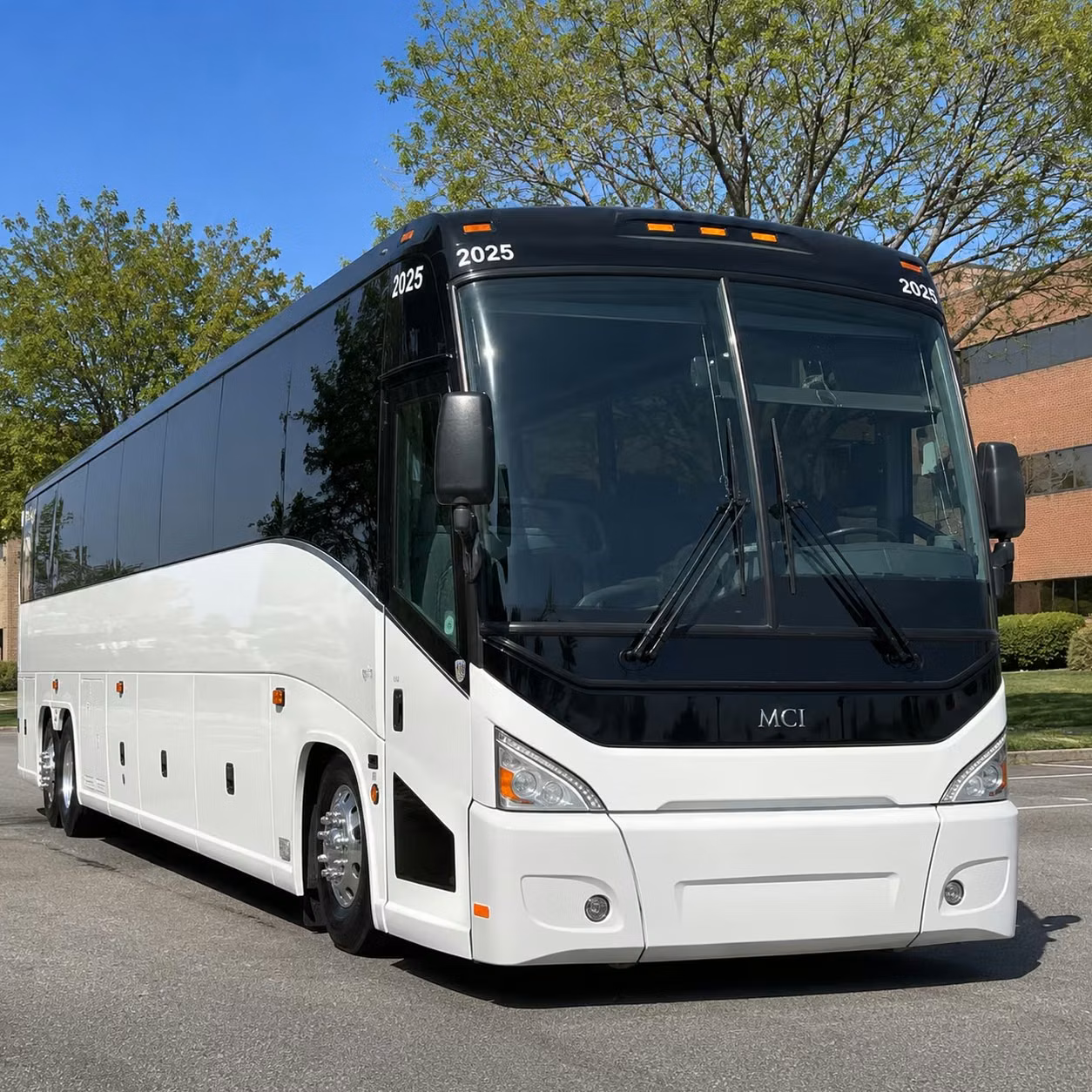 conference and convention shuttle bus rentals in palm beach gardens