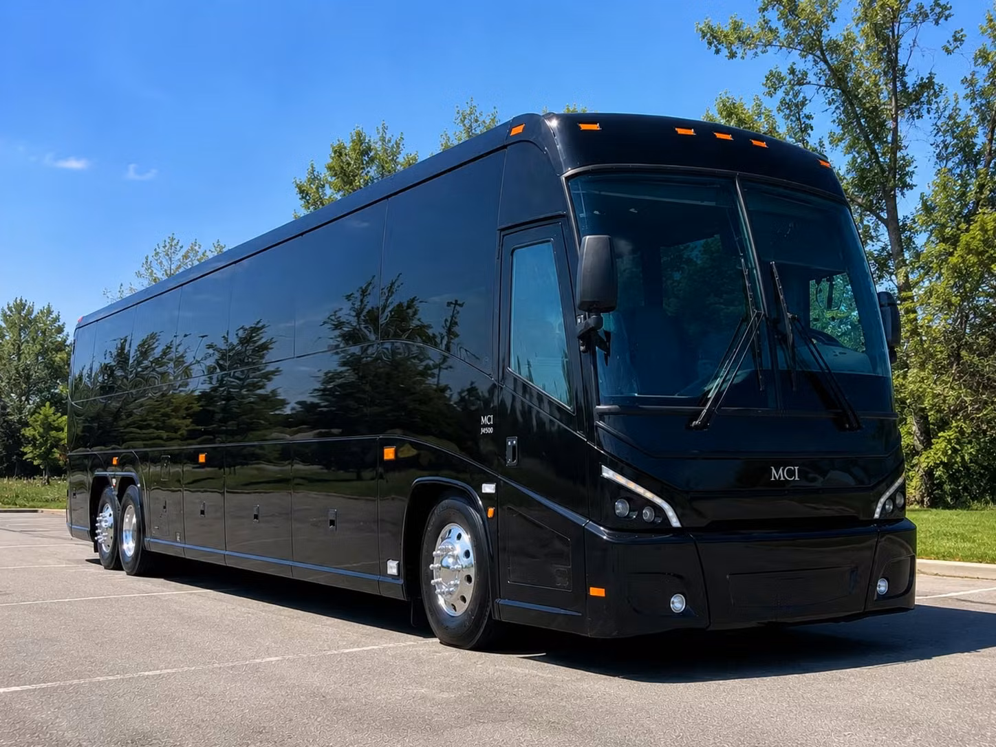 miami heat marlins inter miami and panthers game day bus rentals from palm beach gardens